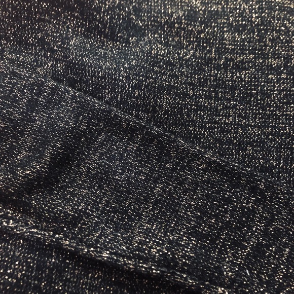 Metallic thread sweater - Picture 2 of 3